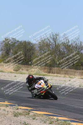 media/Apr-13-2024-SoCal Trackdays (Sat) [[f1617382bd]]/8-Turn 3 Inside (1145am)/